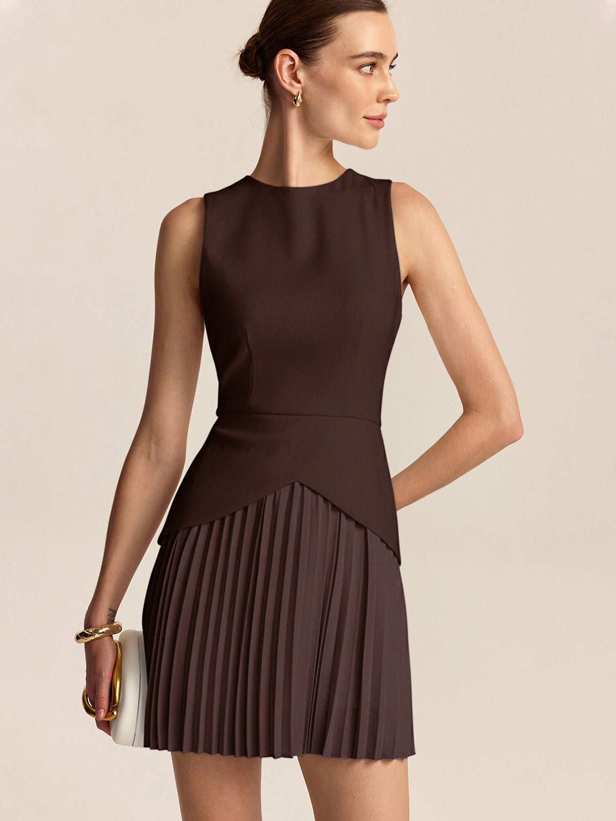 Das Opal-Linienkleid