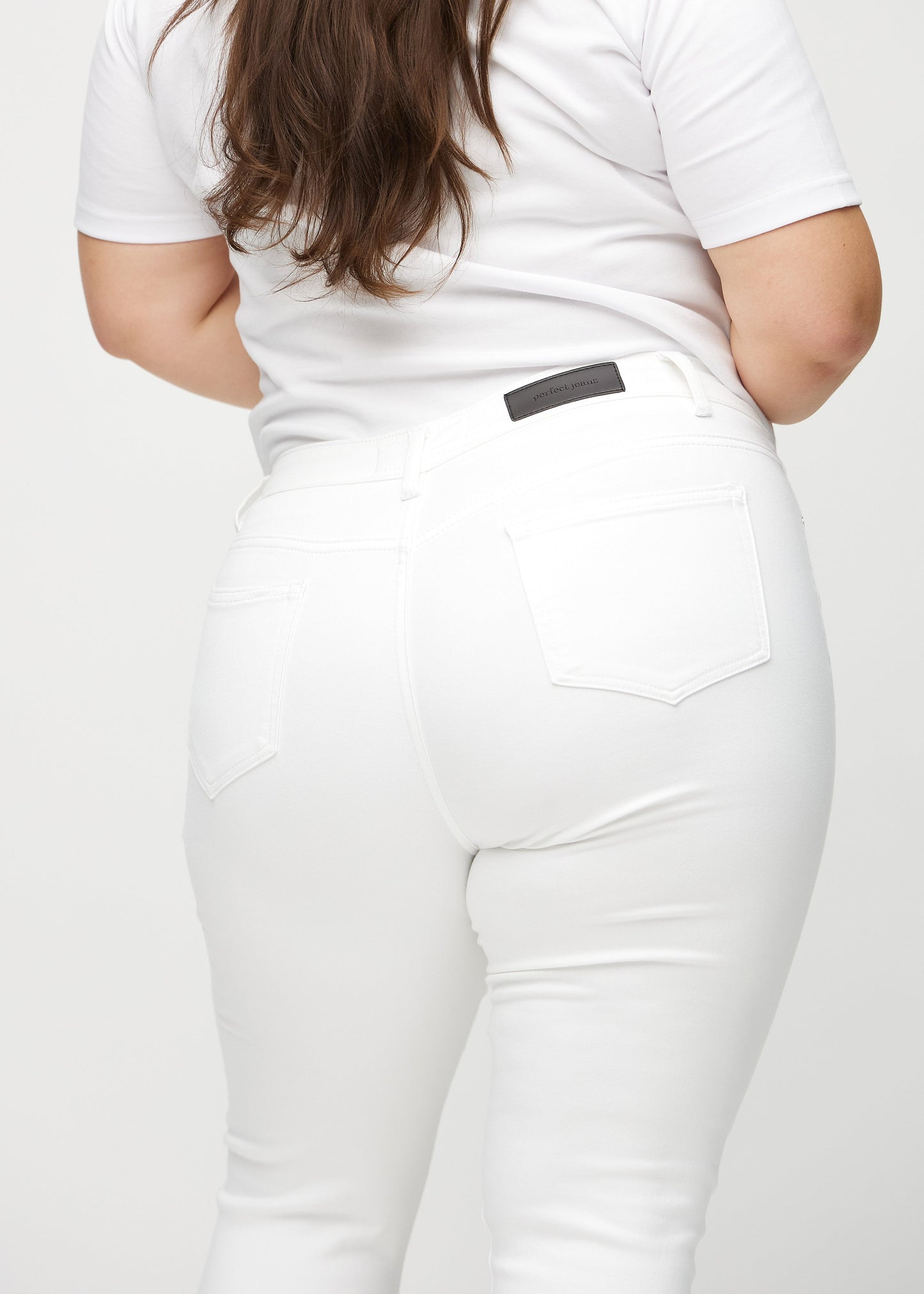 Die Sleek Crop Pants