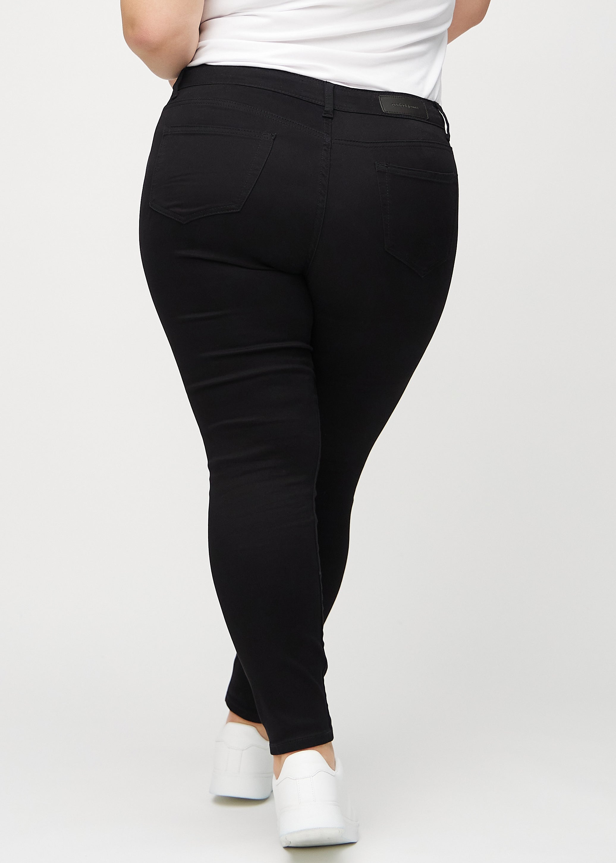 Britta | Figurbetonende Skinny-Jeans in Einfarbig