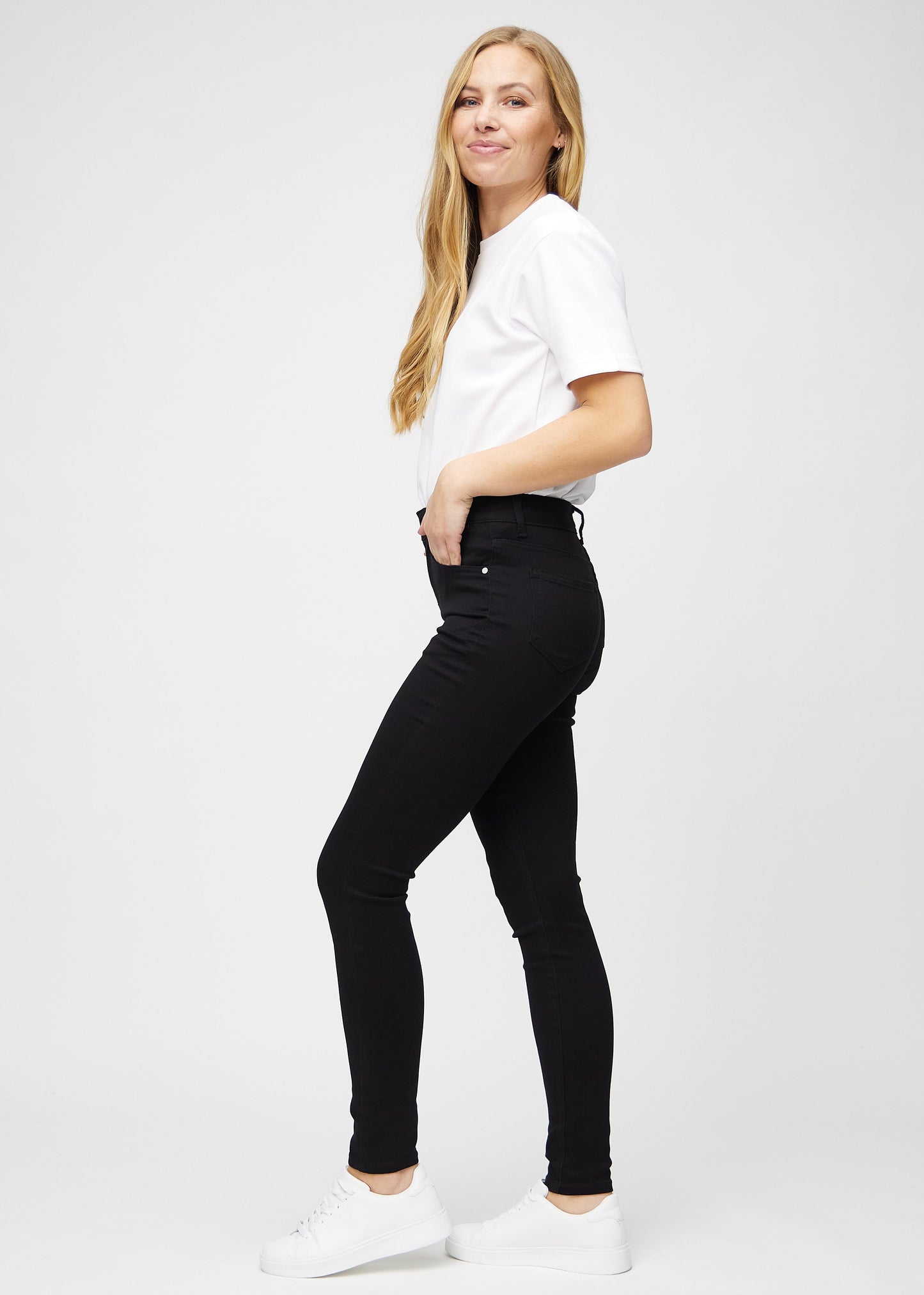Die Essential Sculpt Jeans