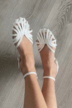 Klara | Flache Sandalen aus gewebtem Leder