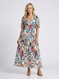 Vera | Romantisches Blumenkleid in Midilänge