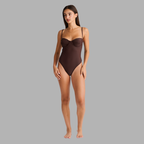 Frieda | Eleganter Badeanzug in Schokobraun