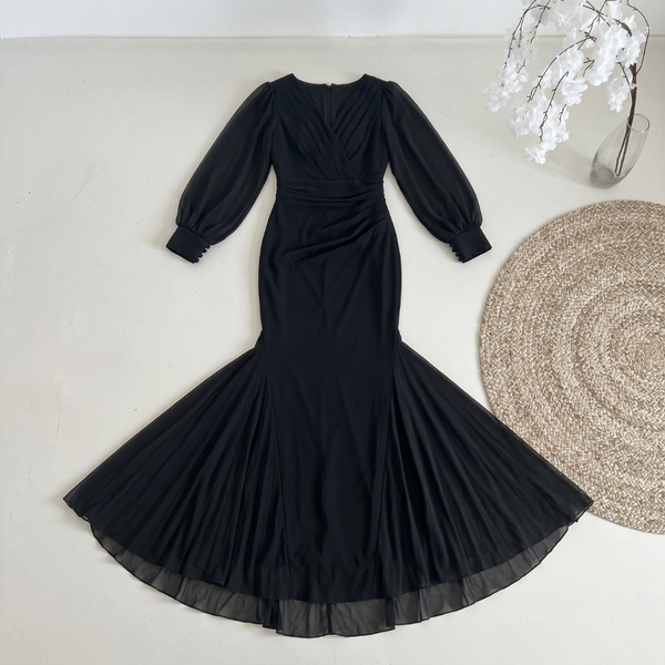 Das Midnight Grace Kleid