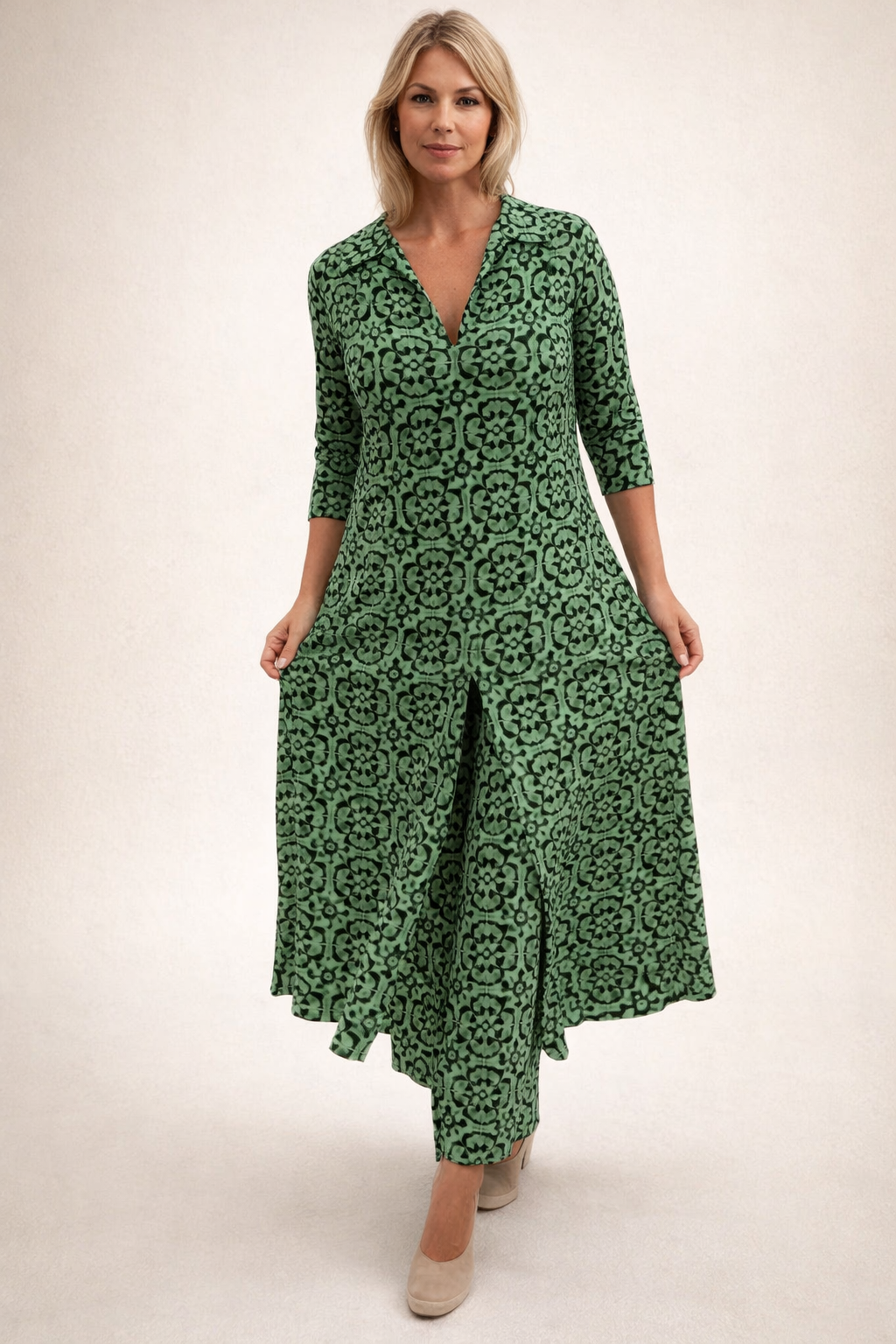 Vera | Gemustertes Kleid mit Stil