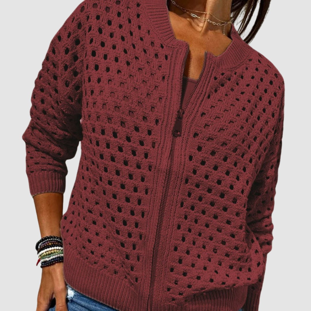 Vera | Feine Strickjacke mit Zierknöpfen