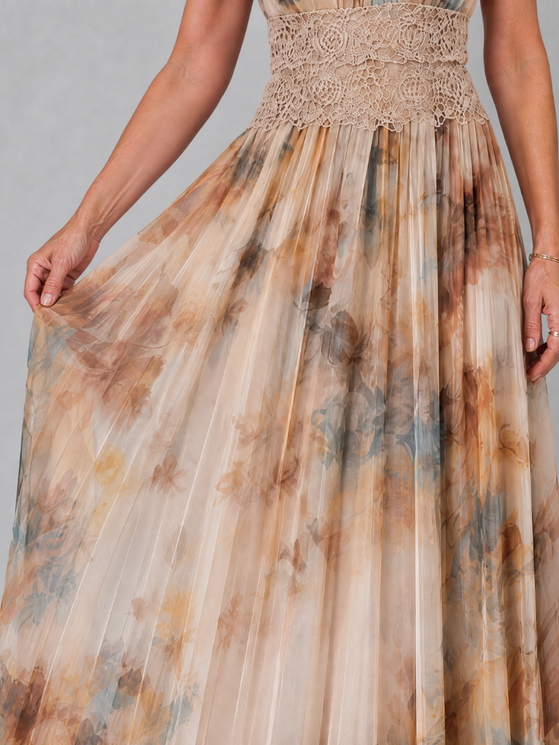 Rosalinde | Maxikleid mit Neckholder und Spitzenbund
