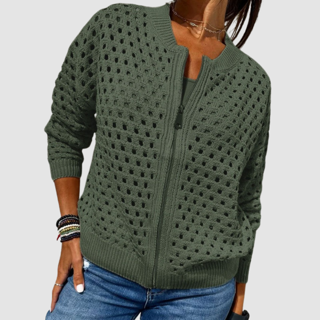 Vera | Feine Strickjacke mit Zierknöpfen