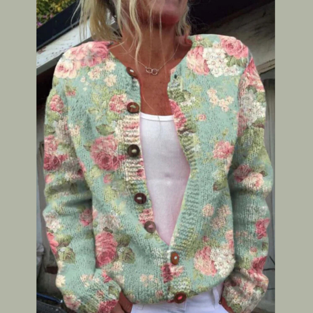 Klara | Gestrickter Cardigan mit Knopfleiste
