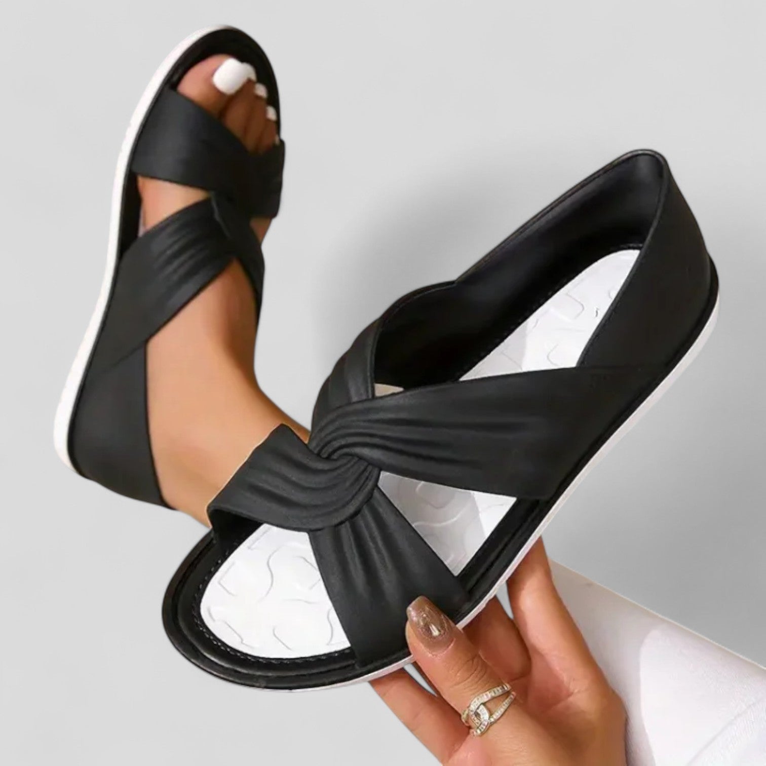 Britta | Weiche Sandalen mit Fußbettkomfort