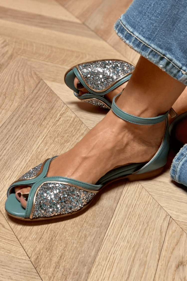 Vera | Flache Sandalen mit Glitzer-Akzenten