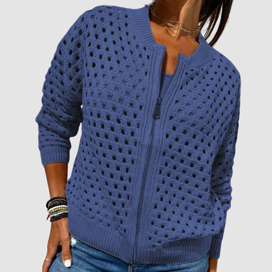 Vera | Feine Strickjacke mit Zierknöpfen