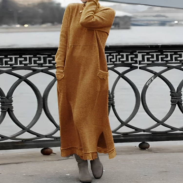 Vera | Langes Strickkleid mit Rundhals