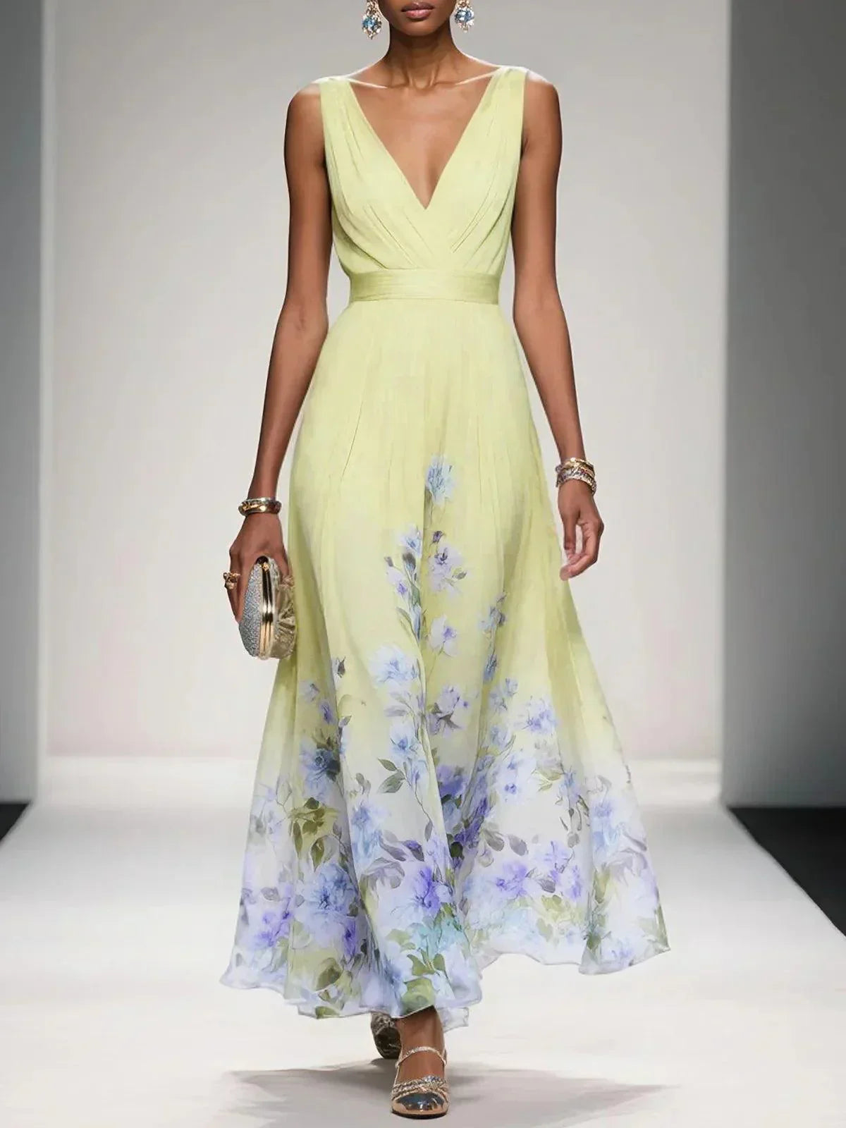 Vera | Florales Chiffon-Maxikleid in Hellblau