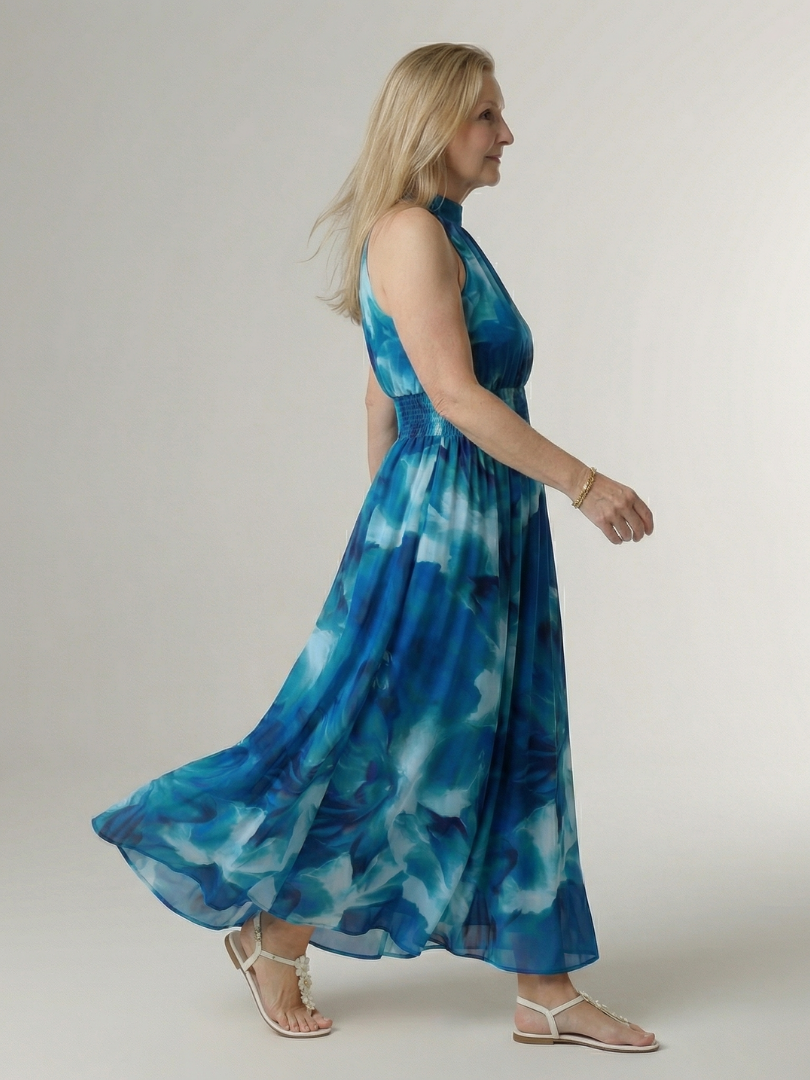Fenja | Gerafftes Halter-Midikleid für jeden Tag