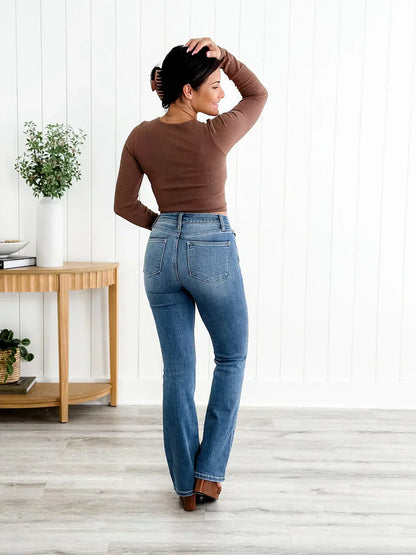 Die Perfect Sculpt Bootcut Jeans