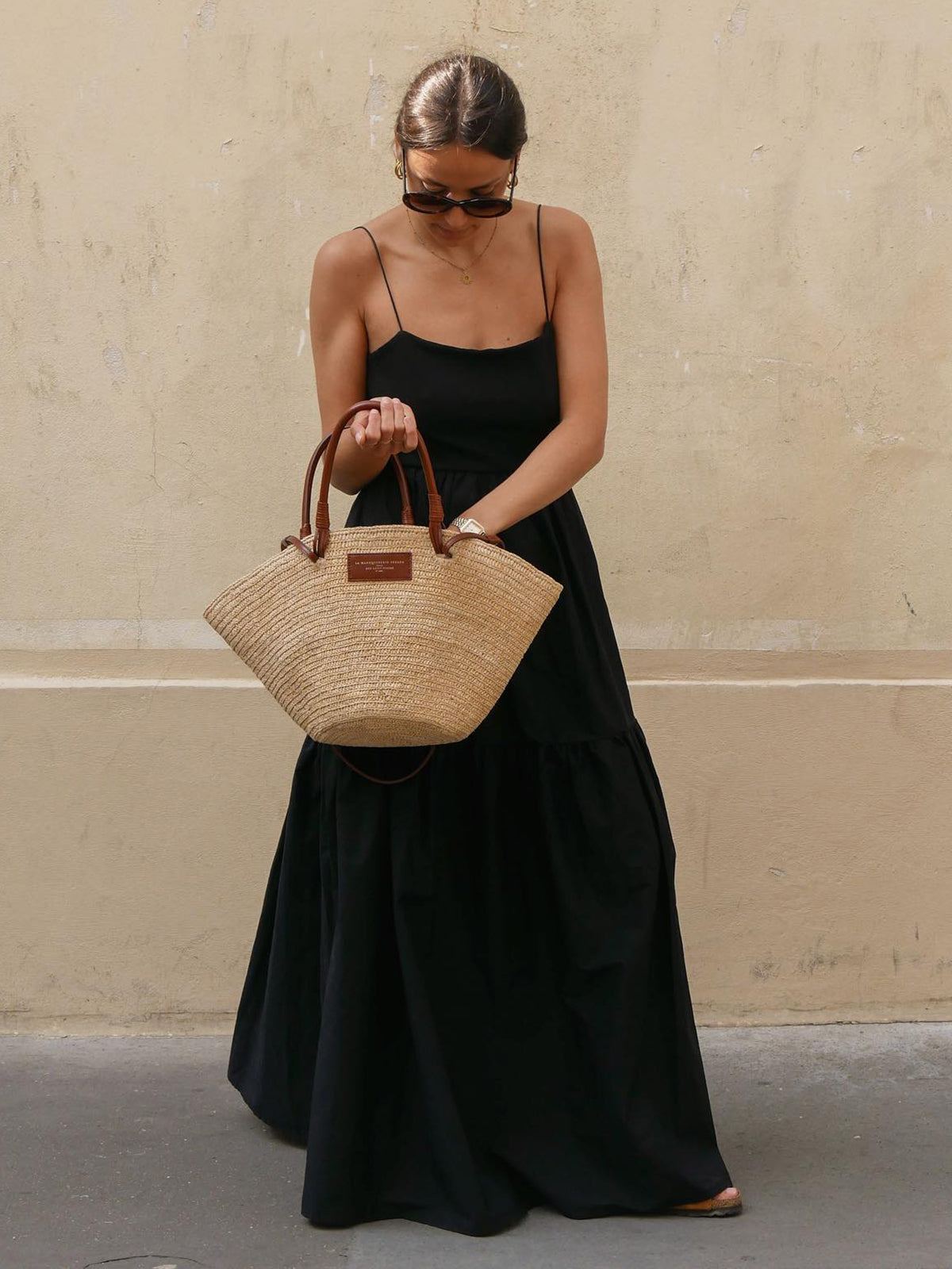Das Luna Kleid mit offenem Rücken