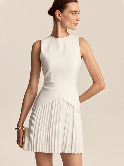 Das Opal-Linienkleid
