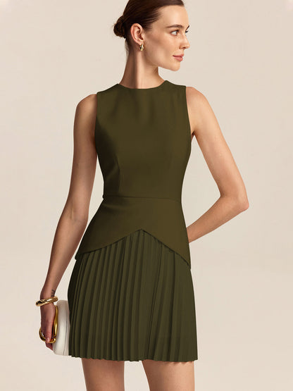 Das Opal-Linienkleid