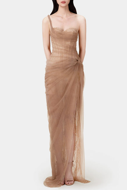 Das Goldene Schleierkleid