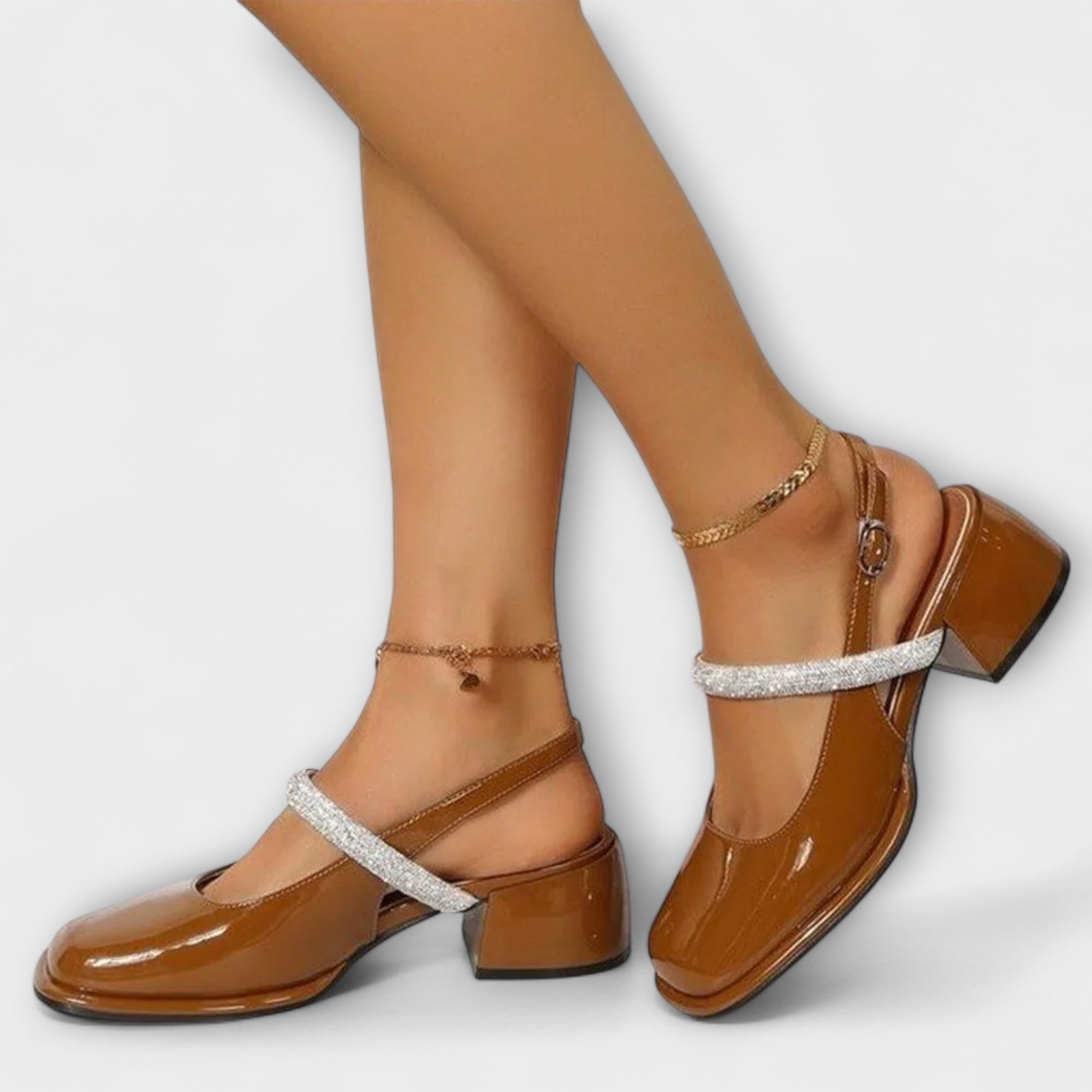 Lena | Stilvolle Sandalen mit Schnalle