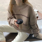 Vera | Klassischer Strickpullover mit Zopfmuster