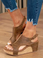 Lena | Elegante Keilsandalette mit Riemchen