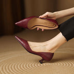Vera | Elegante Leder-Kitten-Heels