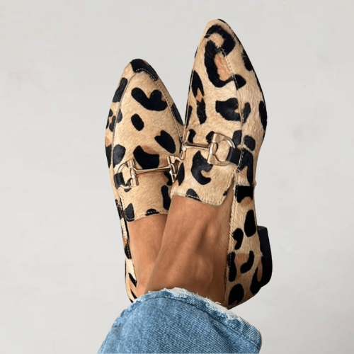 Petra | Leoparden-Slipper mit Goldschnalle