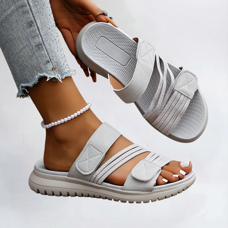 Vera | Orthopädische Sandalen mit Fußbett