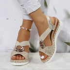 Vera | Leichte Keilsandalen für warme Tage