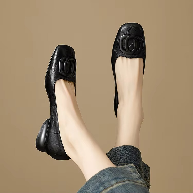 Frieda | Klassische Leder-Ballerinas mit Glanz