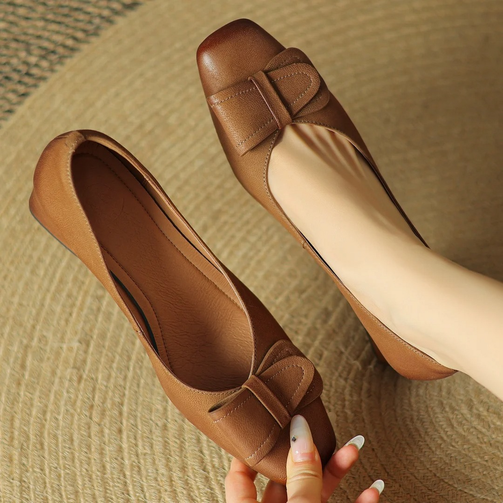 Vera | Pumps mit elegantem Lederabsatz
