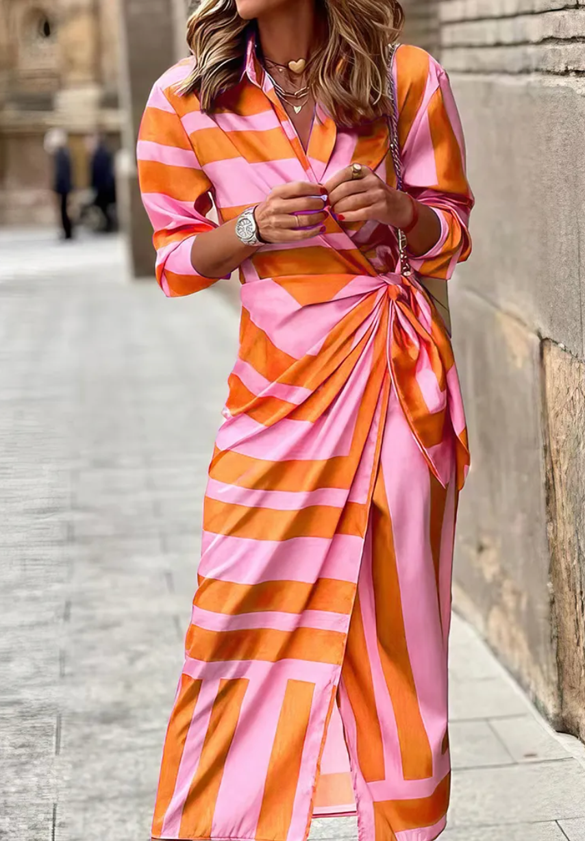 Vera | Gemustertes Wickelkleid mit Fließstoff