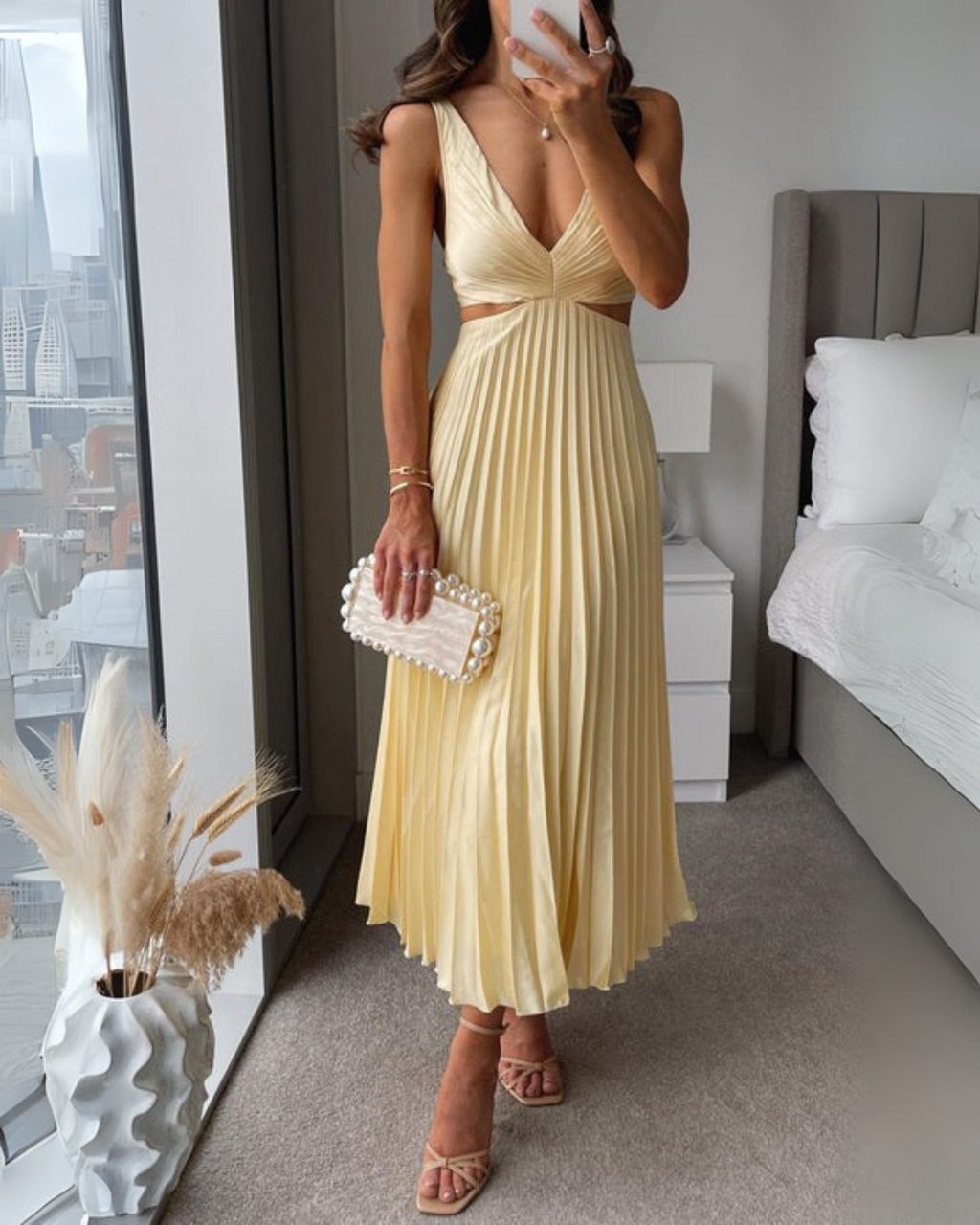 Vera | Verspieltes Wickelkleid mit Drehdetail