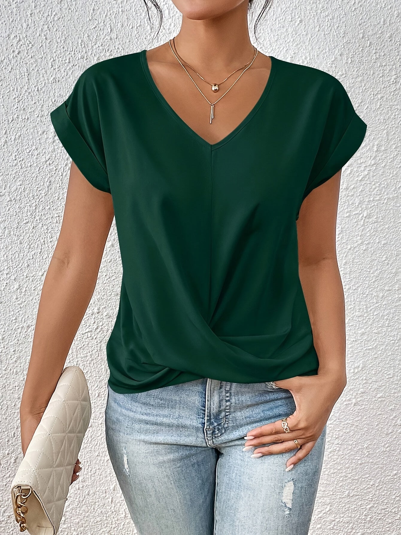 Das Cleo Everyday Twist Tee
