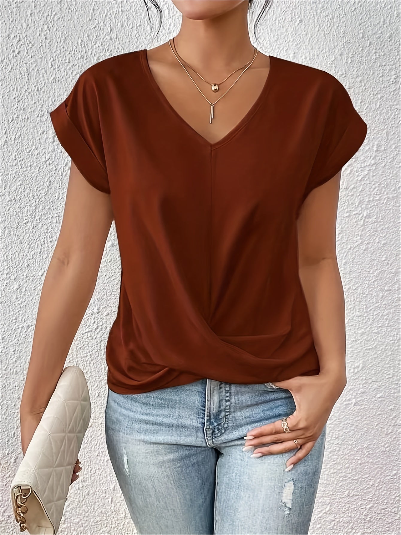 Das Cleo Everyday Twist Tee