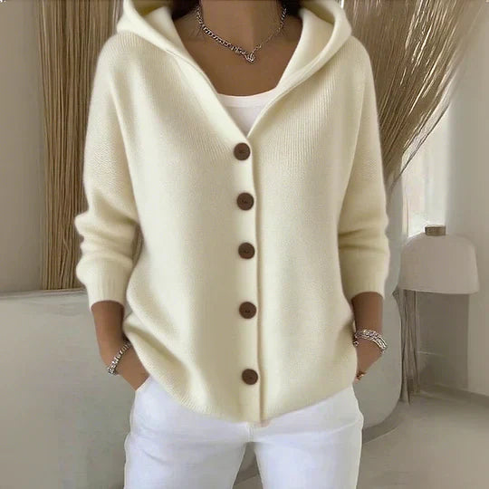 Vera | Gemütliche Strickjacke mit Knöpfen