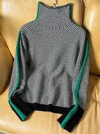 Viktoria | Klassischer Rollkragenpullover aus Feinstrick