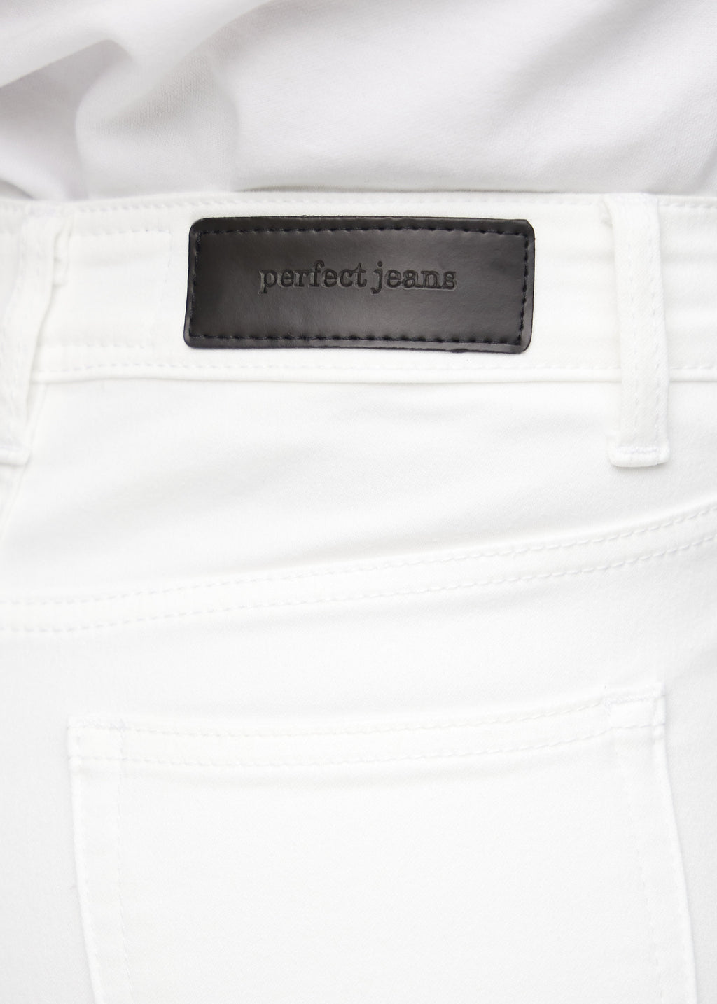 Fiona | Schmal geschnittene Caprihose
