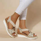 Vera | Stilvolle Sandalen mit Plateausohle