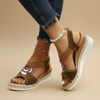 Vera | Stilvolle Sandalen mit Plateausohle