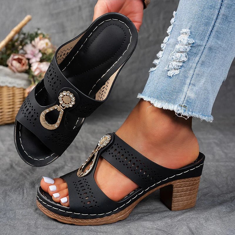 Selina | Orthopädische Sandalen mit Komfortfußbett