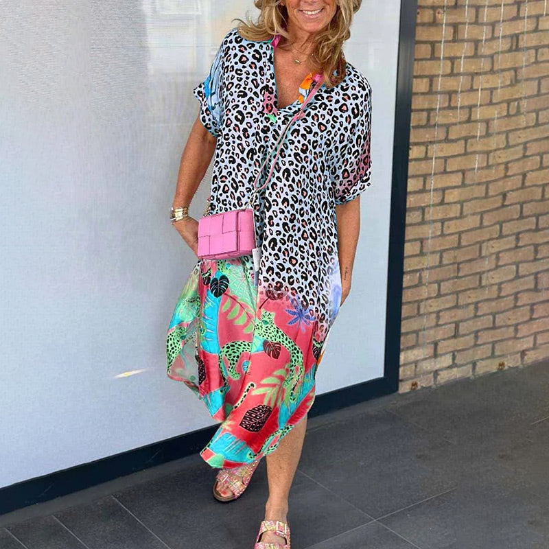 Das Sommerbrisen-V-Ausschnittkleid