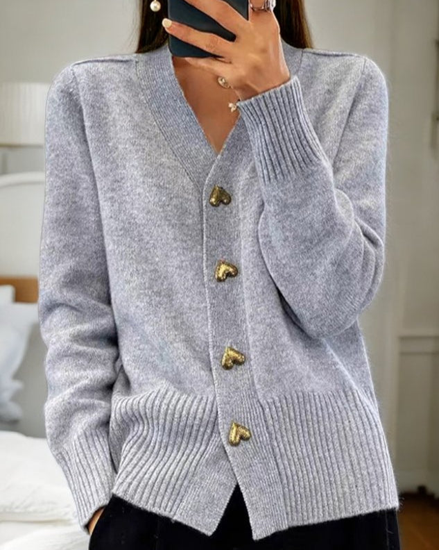 Vera | Feine Strickjacke mit Zopfmuster